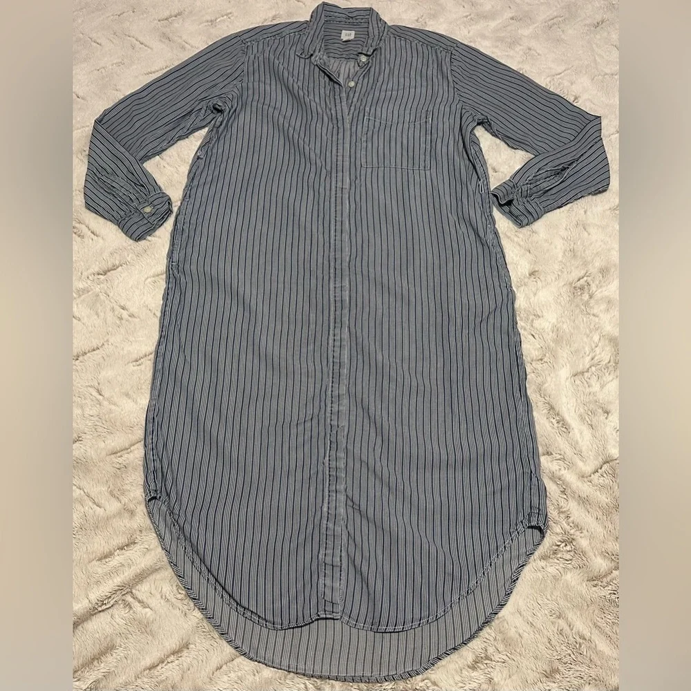 GAP pinstripe long-sleeve button-down shirt dress - Picture 3 of 11